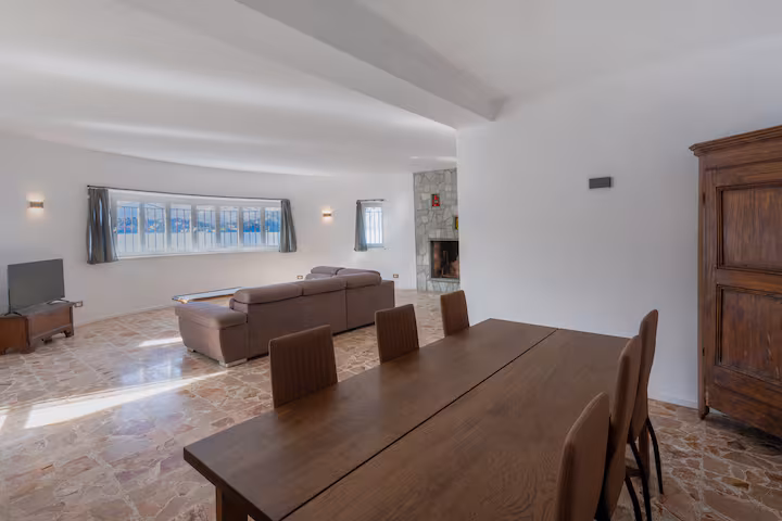 Villa Vittoria · Living Room 2